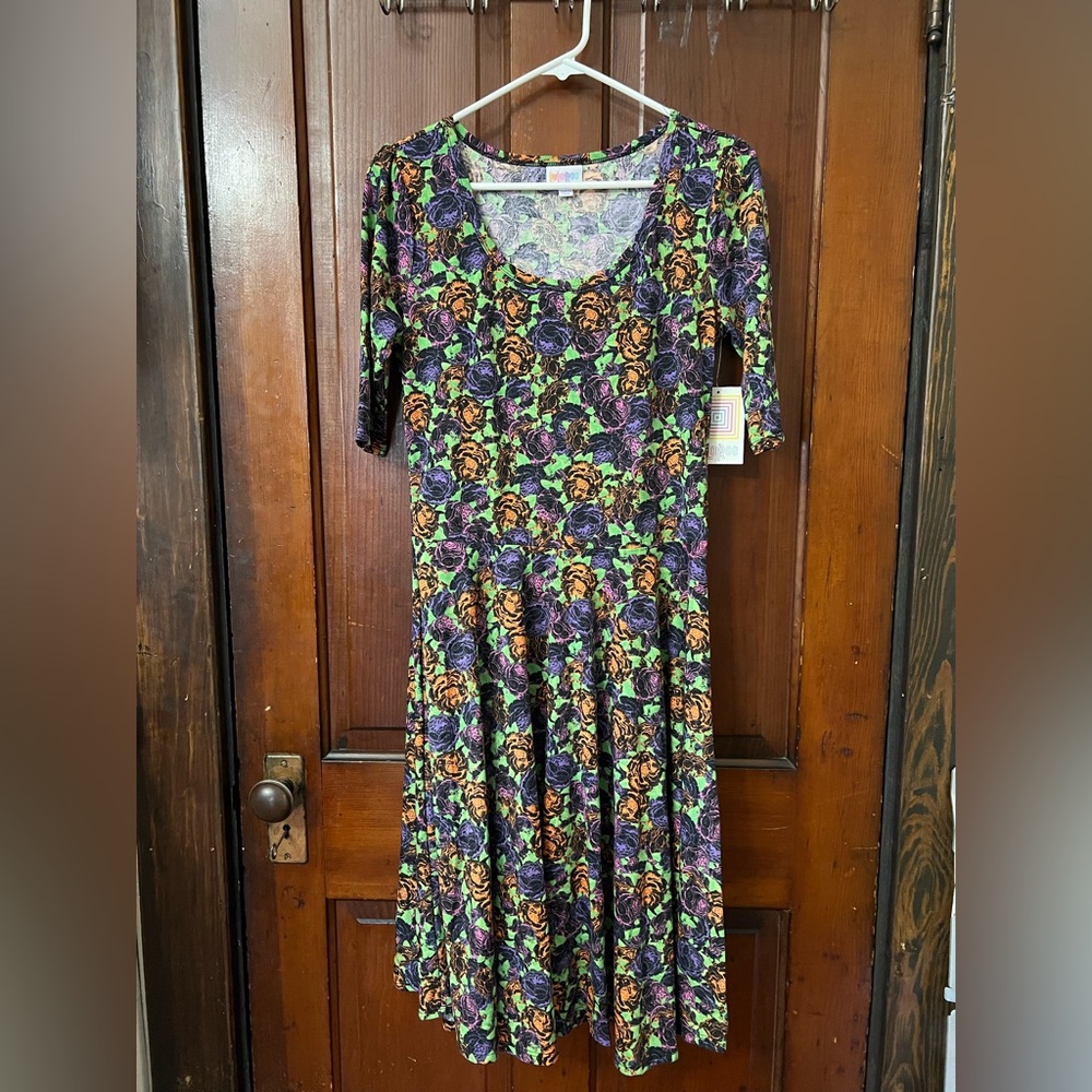 Lularoe Nicole Large